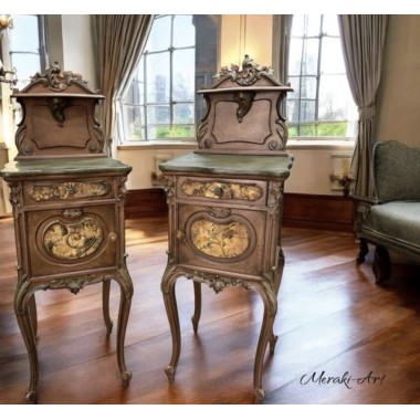 Pareja de Mesitas Isabelinas