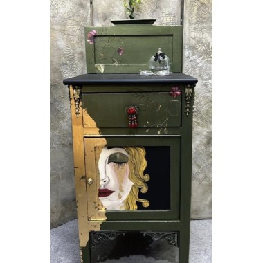 Mesita Lágrima de Oro